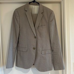 TopMan Gray Full Suit Skinny. Jacket size 40 (EUR 101 CM). Pants 32R (EUR 81 CM)